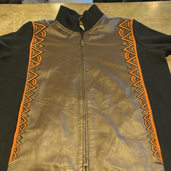 Bob Mackie wearable art leather and knit embroidered jacket. Size 1X - Picture 2 of 7